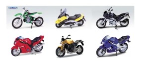 MOTOR MOTOCYKL WELLY 1:18 1 SZT MIX WZORÓW 130-12144 DROMADER