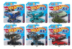 AUTKA SAMOCHODY XL 1:43 MIX WZORÓW JKL02 HOT WHEELS